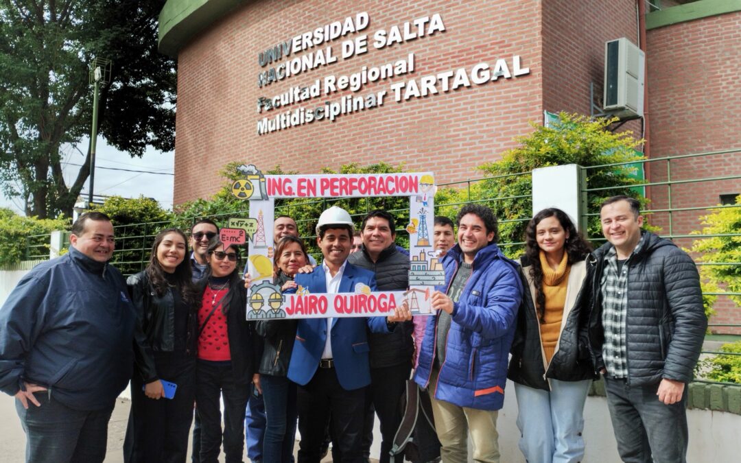 ¡Felicitaciones al nuevo Ingeniero en Perforaciones Jairo Quiroga!